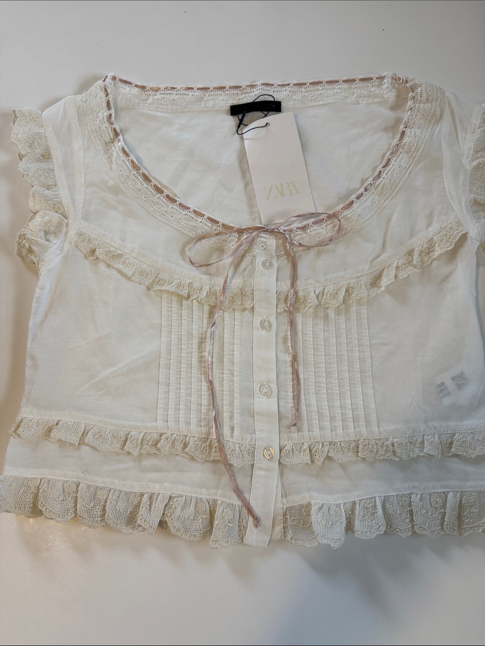 ZARA Gaze Cream Lace-Trim Button Front Blouse with Bow Tie